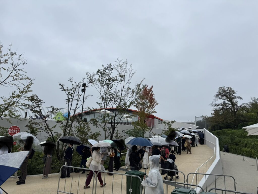 10:20　ポケパークカントーの入場待機列